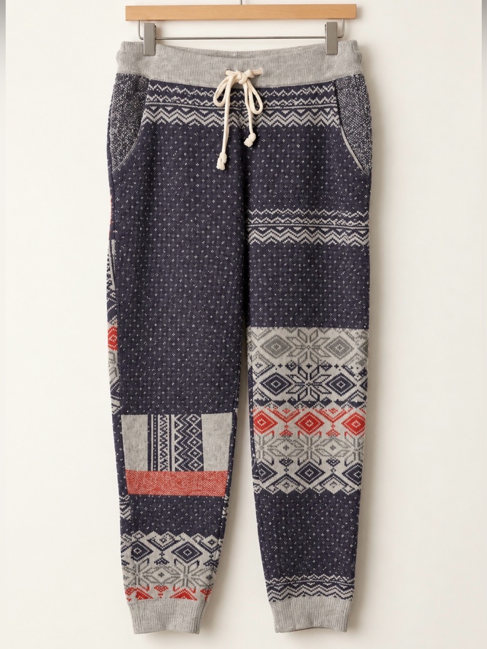Free People - Printed Jogging Pant size Medium
